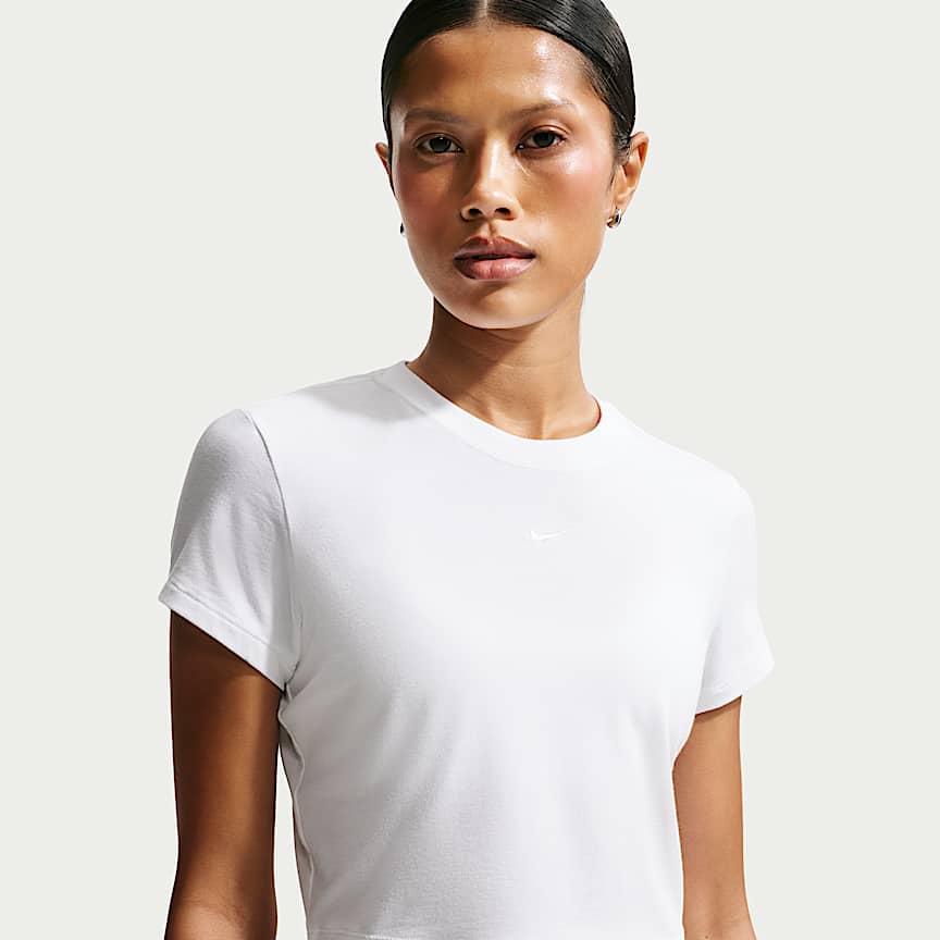 Nike Pro Women's Dri-FIT Cropped Tank Top. Nike.com